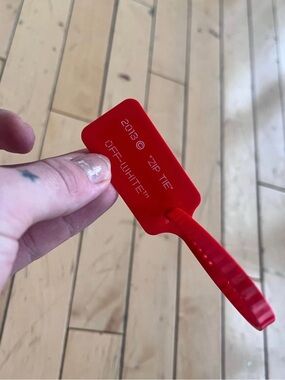 Off-White Red Zip Tie Accessory Tag